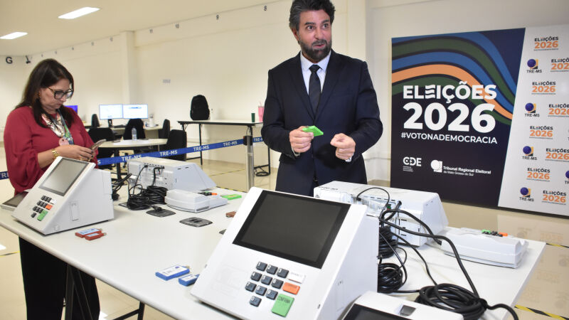 Neste ano foram distribuídas 7.106 urnas eletrônicas ao todo, com 2.242 seções concentradas na Capital