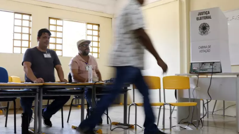 De acordo com o TSE, há 605,8 mil eleitores de 16 anos e pouco mais de 1 milhão de eleitores com 17 anos