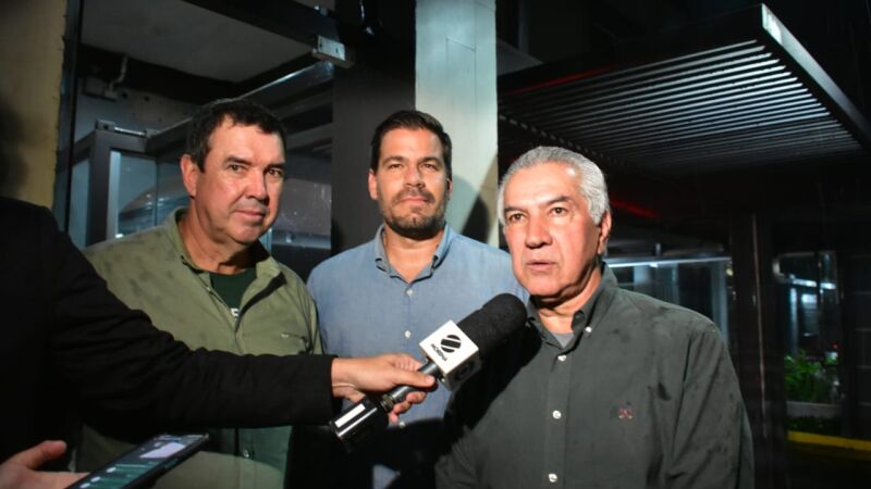 Azambuja e Capitão Contar, ambos do PL, foram eleitos para o Senado Federal