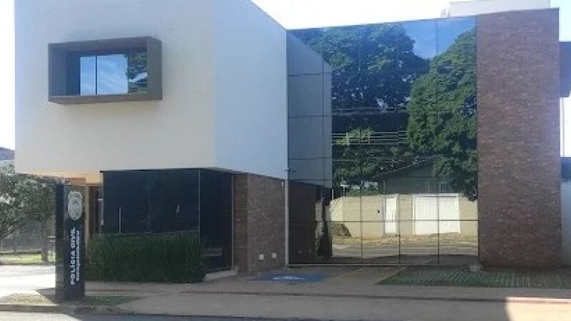 Sede da Corregedoria-Geral da Polícia Civil, em Campo Grande, foi alvo de disparo de arma de fogo.