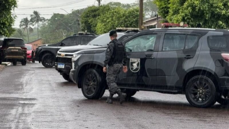 Equipes do Batalhão de Choque participaram da operação policial que terminou com quatro suspeitos mortos em Sidrolândia, nesta sexta-feira (9).