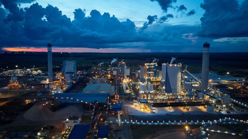 Complexo industrial ilustra o avanço da industrialização em Mato Grosso do Sul, que será tema de livro autorizado a captar R$ 588 mil pela Lei Rouanet.