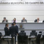 Vereadores condenam "contracheques ocultos" de secret&aacute;rios e falam em abrir CPI