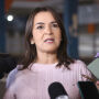 Prefeita propõe pagamento do reajuste aos professores, mas escalonado em três vezes