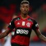 Bruno Henrique volta ao Flamengo após quase 10 meses fora