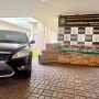 Homem foragido &eacute; preso em carro roubado carregado com mais de 700 kg de droga