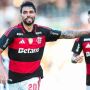 Paquet&aacute; desencanta, Flamengo vence Botafogo e vai &agrave; semi do Carioca