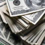 D&oacute;lar tem ligeira queda com acordo EUA-Ir&atilde; no radar, mas segue na casa dos R$ 5