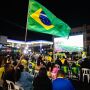 Mesmo com chuva, Cidade da Copa junta 5 mil torcedores em Campo Grande 