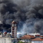 Inc&ecirc;ndios florestais assolam Portugal, Gr&eacute;cia e Espanha; autoridades alertam para fuma&ccedil;a t&oacute;xica