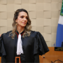 Ana Carolina Ali Garcia recebe toga da magistratura em sess&atilde;o solene