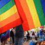 Deputado de MS quer proibir que menores de 18 anos participem de paradas LGBT