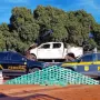 Persegui&ccedil;&atilde;o termina com Hilux capotada e apreens&atilde;o de 274 kg de drogas em MS