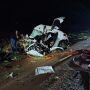 Homem e adolescente morrem ap&oacute;s carro colidir com carreta na BR 267
