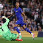 Em duelo de ex-t&eacute;cnicos do Real Madrid, Chelsea derrota o Fulham com gol de Jo&atilde;o Pedro aos 31s