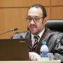 Desembargador suspeito de corrup&ccedil;&atilde;o continuar&aacute; afastado