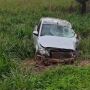 Homem morre ap&oacute;s carro colidir de frente com carreta na BR-163