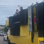 Disputa pol&iacute;tica em rede social gera xingamentos, agress&otilde;es e caminh&atilde;o de som em Corumb&aacute;
