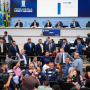 Pressionada, prefeitura promete "resolver" buracos em 60 dias