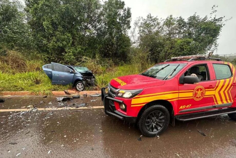 Motorista do Prisma, um homem de 61 anos, foi levado com vida ao hospital, mas morreu horas depois em Batagussu