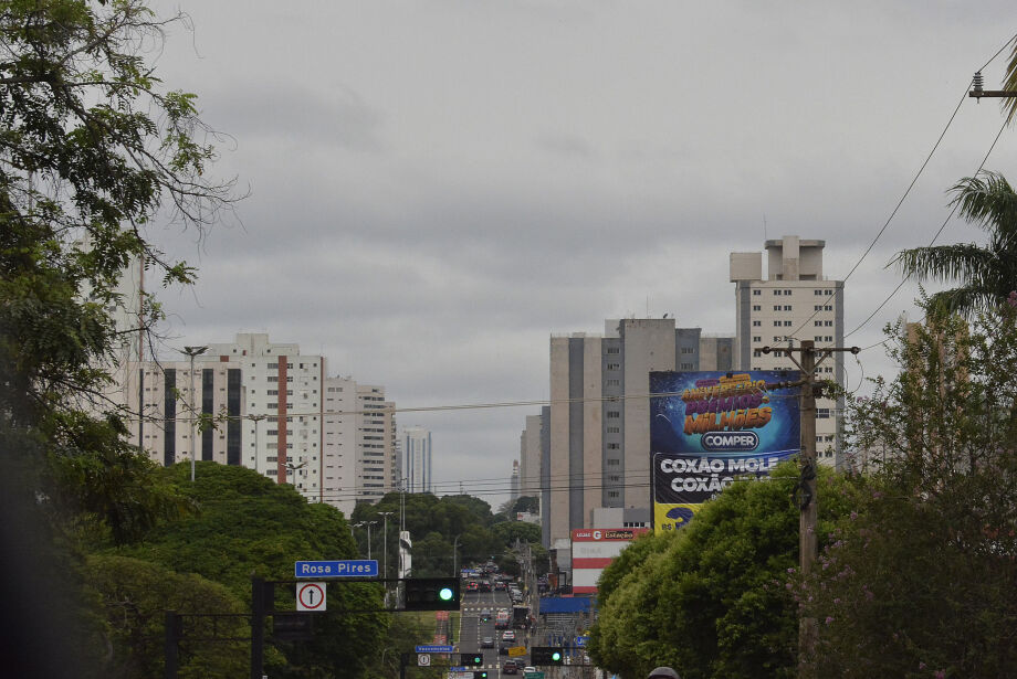 Caiu a temperatura aí pra vocês também? De 39º a tarde, caiu para