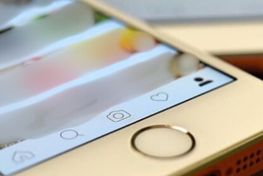 Mulher tem fotos do OnlyFans vazadas em perfil fake no Instagram