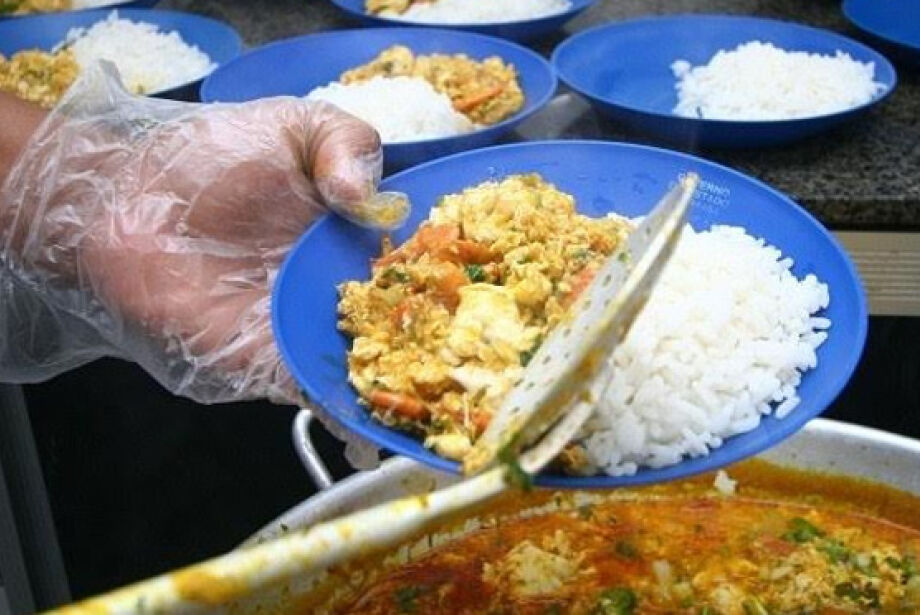 Licitação suspensa merenda escolar
