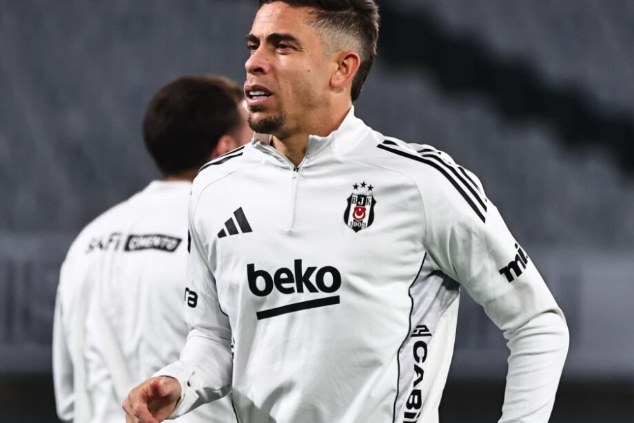 &Uacute;ltimo clube do defensor foi o Besiktas, da Turquia 