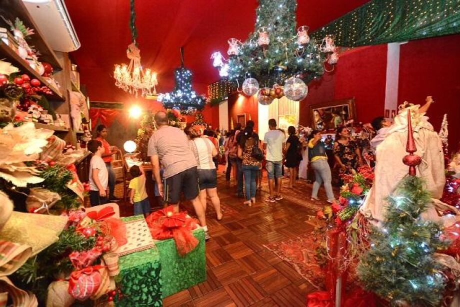 OMS recomenda não ir a festas de Natal e Ano-Novo: aposta mais segura