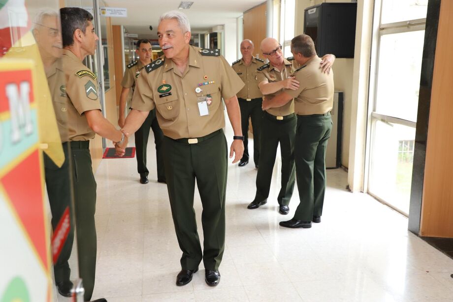 Almeida Júnior no LinkedIn: Militares dos EUA chegam ao Brasil