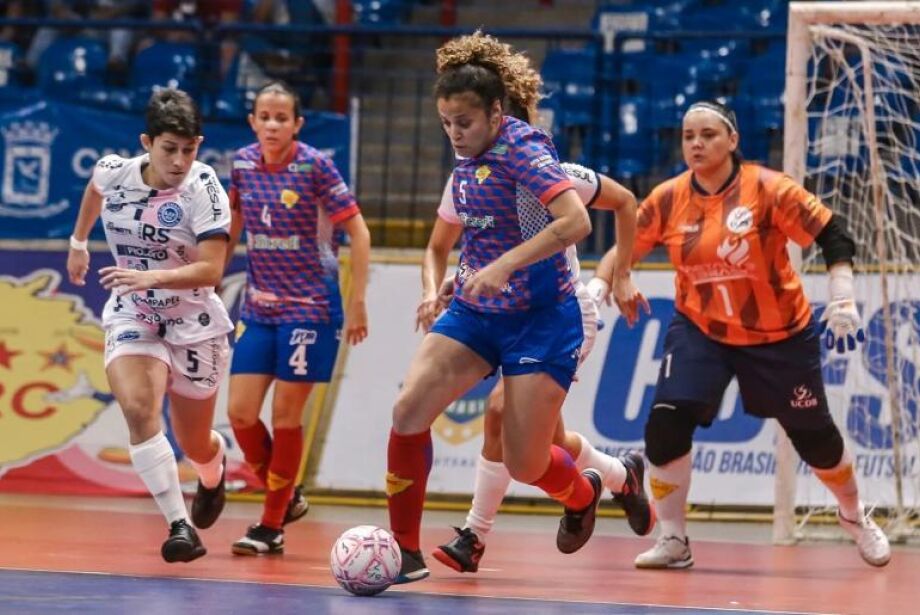 Copa mundo de Futsal Feminino acontece no Guanandizão em Campo Grande - JD1  Notícias