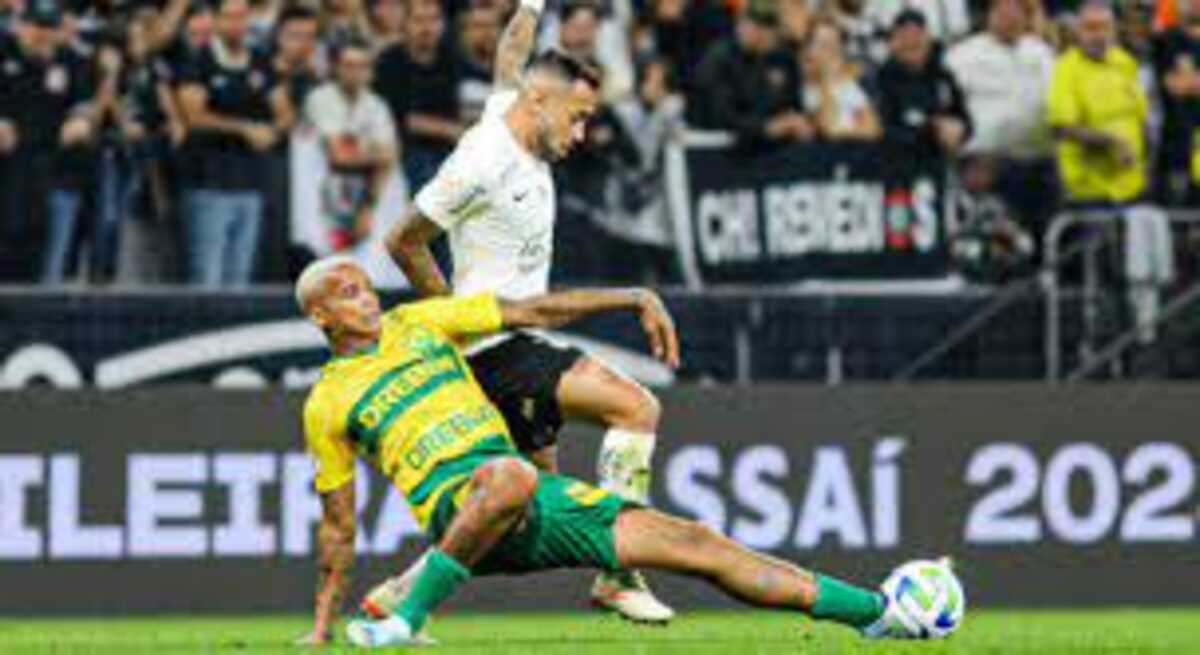 Renato Augusto, Deyverson, Zico e mais: a PLACAR de outubro chegou - Placar  - O futebol sem barreiras para você