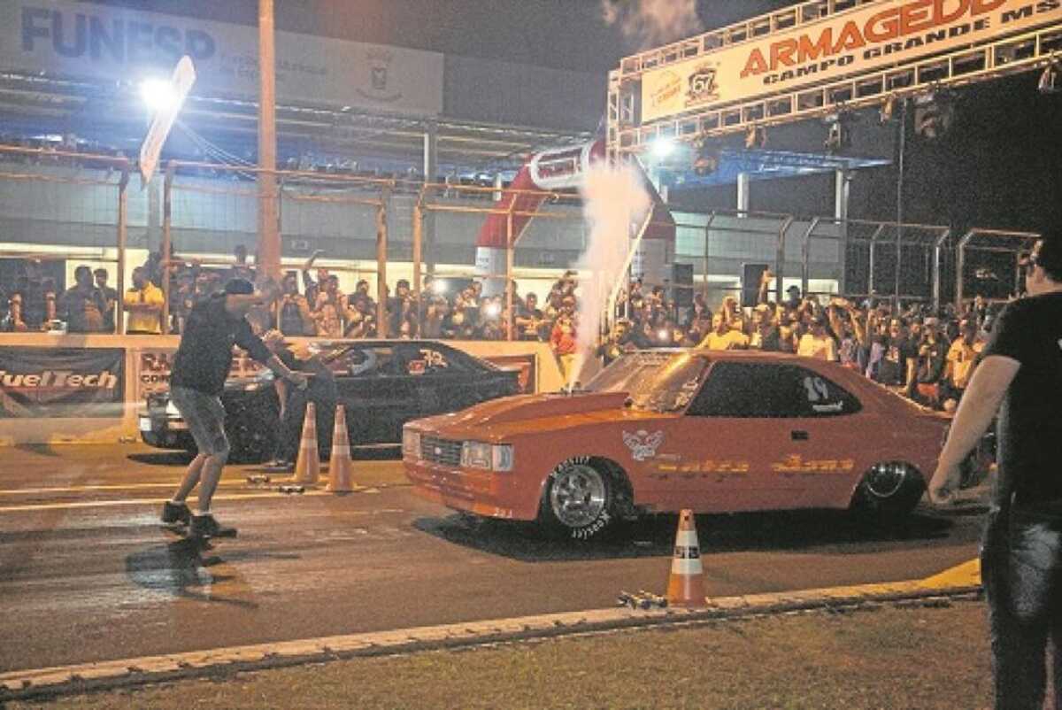 Evento de arrancada agita feriado em Campo Grande