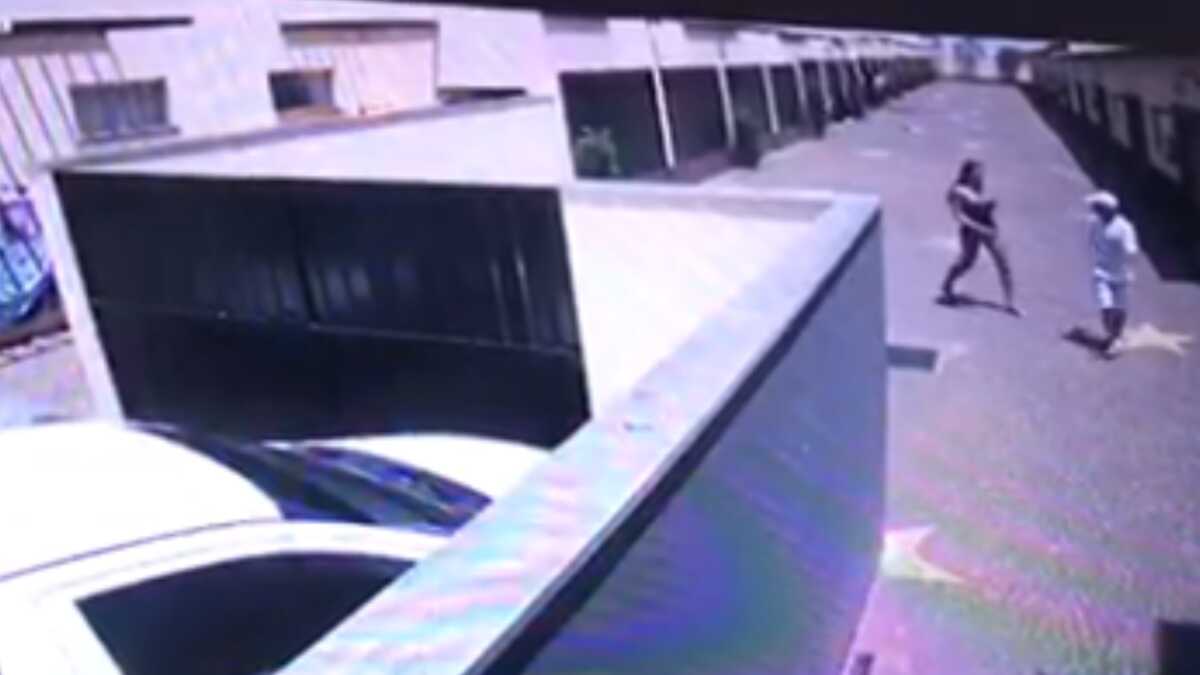 Câmeras registraram briga entre caminhoneiro morto em motel e travesti