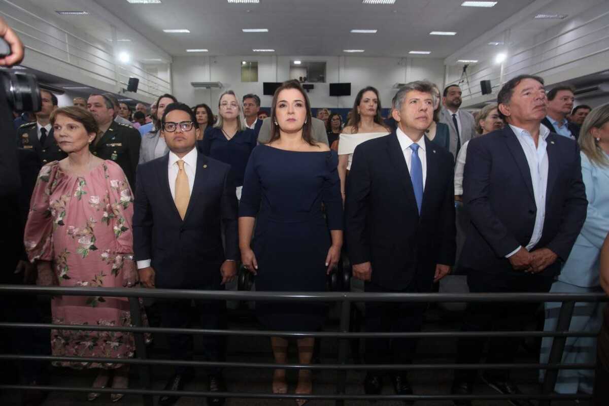 Ainda sem procurador-geral, novos secretários tomam posse em Campo ...