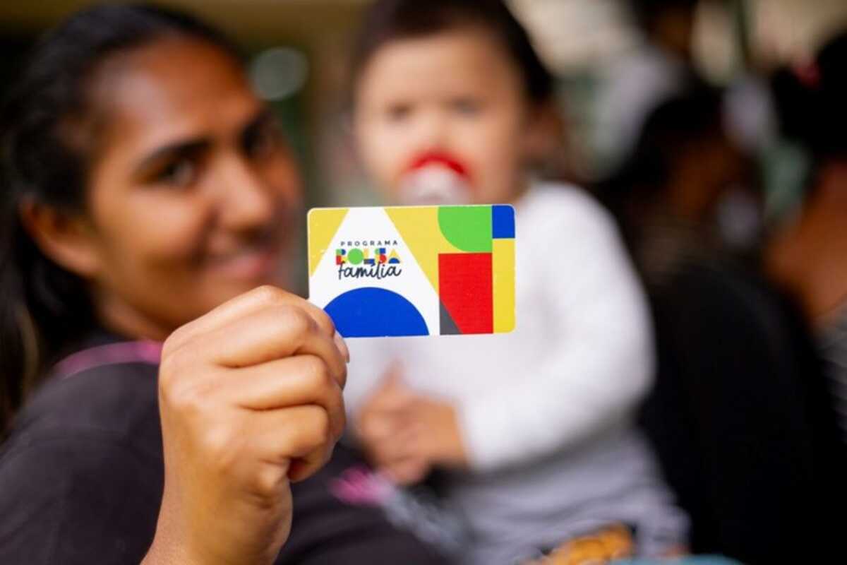 Impacto do aumento do Bolsa Família é de R$ 240 milhões 