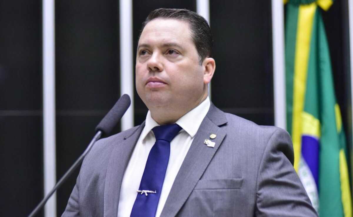 Gordinho do Bolsonaro diz que chapa ao Senado está praticamente definida 