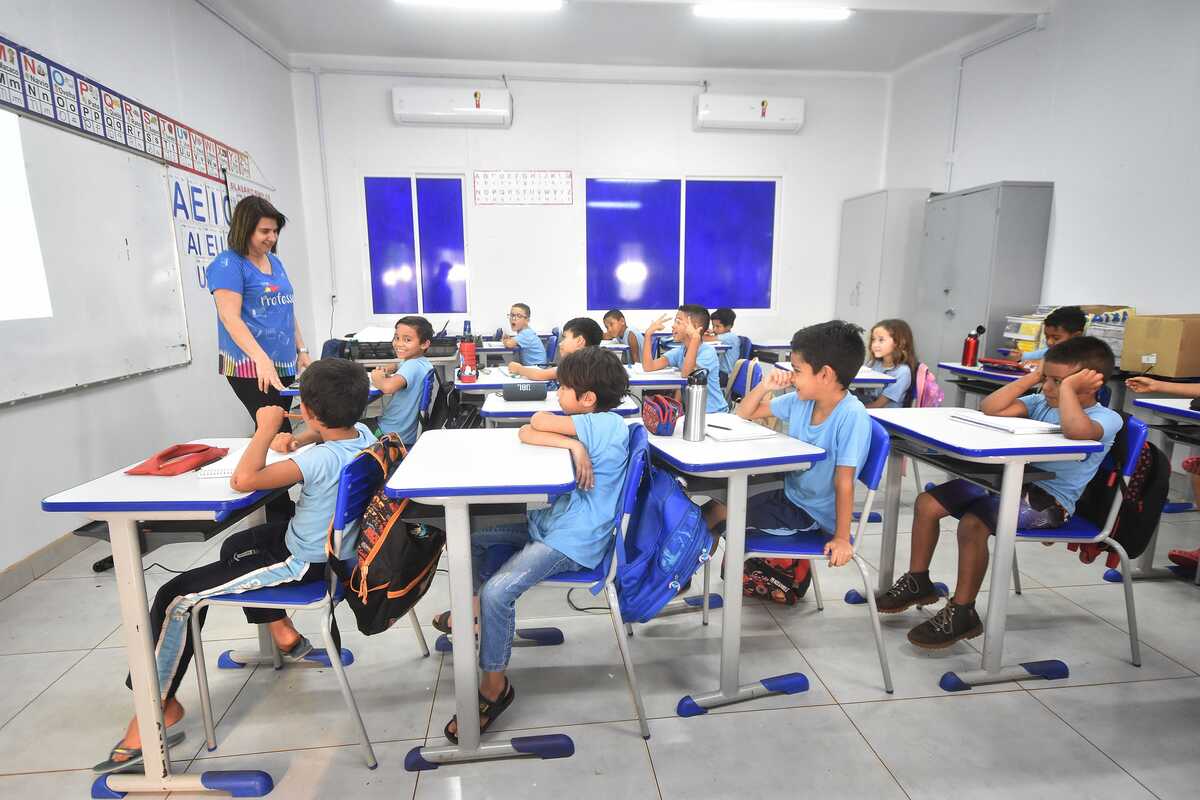 Prefeitura de Campo Grande recebe 44 máquinas para fortalecer agricultura familiar