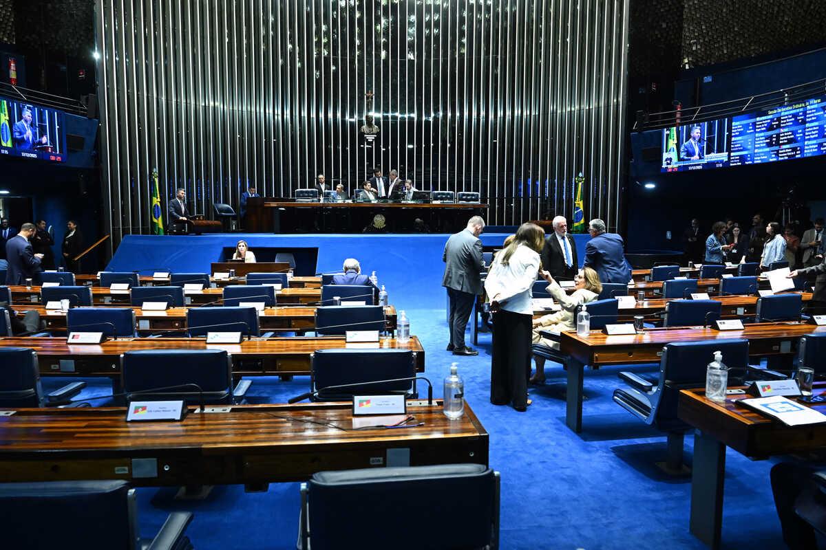 Pesquisas indicam que em MS tend&ecirc;ncia &eacute; de a centro-direita levar as vagas ao Senado