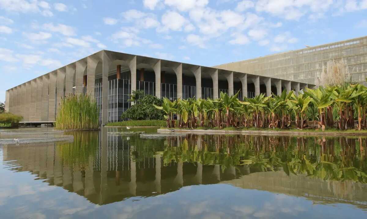 Brasil nega visto a oficiais dos Estados Unidos que pretendiam questionar urnas eleitorais