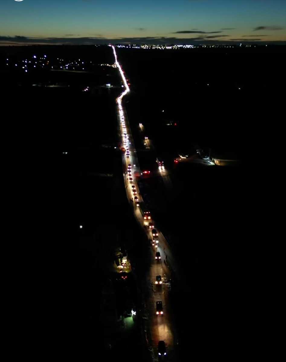 BR-262 tem congestionamento quilómetrico para show do Guns N' Roses ...