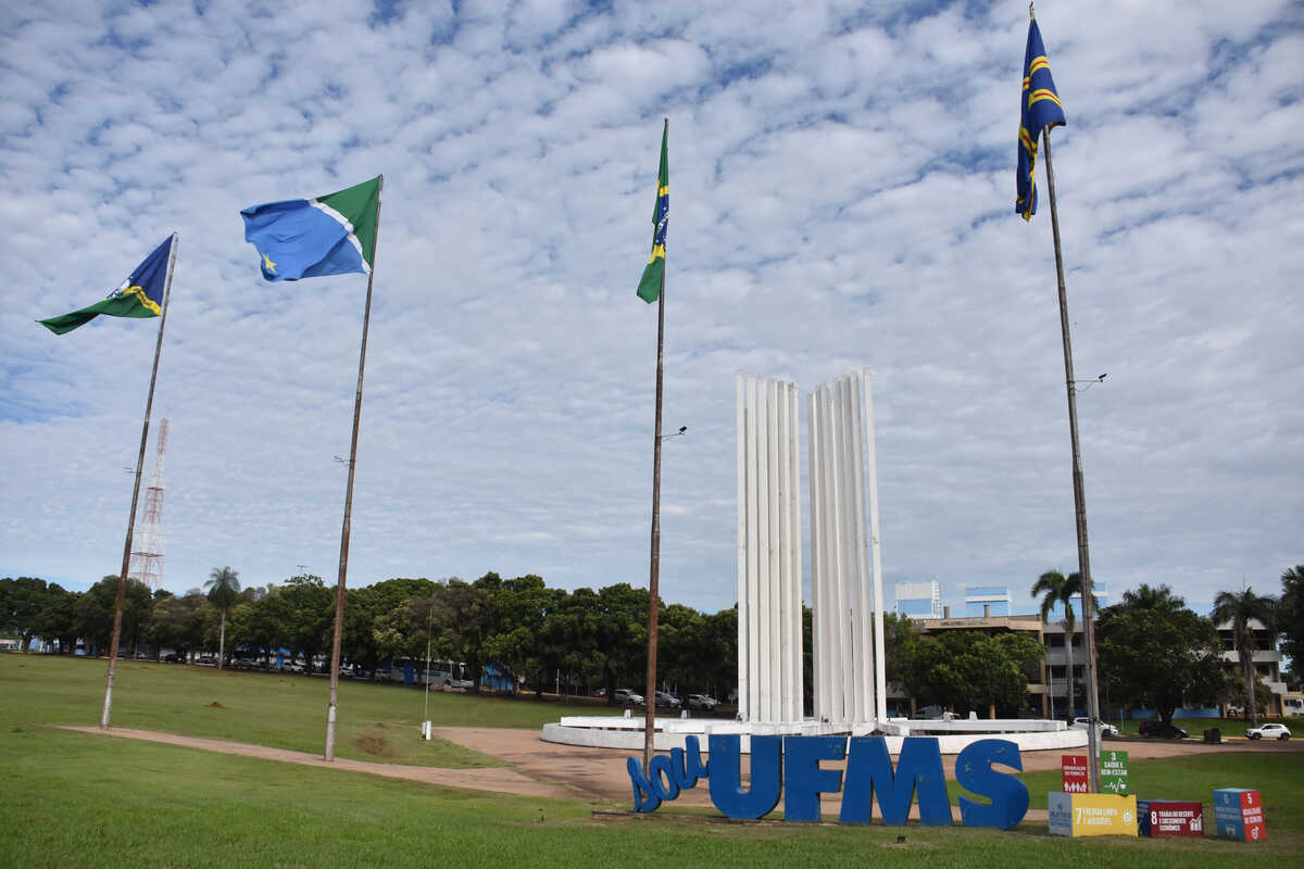 UFMS abre inscrições em cursos gratuitos de inglês, espanhol e português