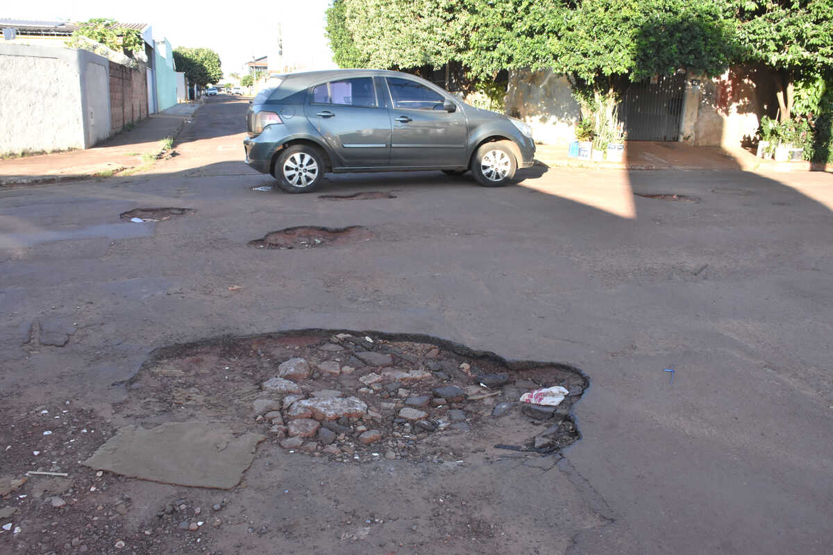 Prefeitura rescinde contrato com empresa que mudou de nome após escândalo do tapa-buraco