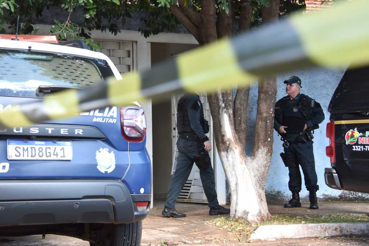 Antes de matar esposa, homem enviou áudio se despedindo de filho