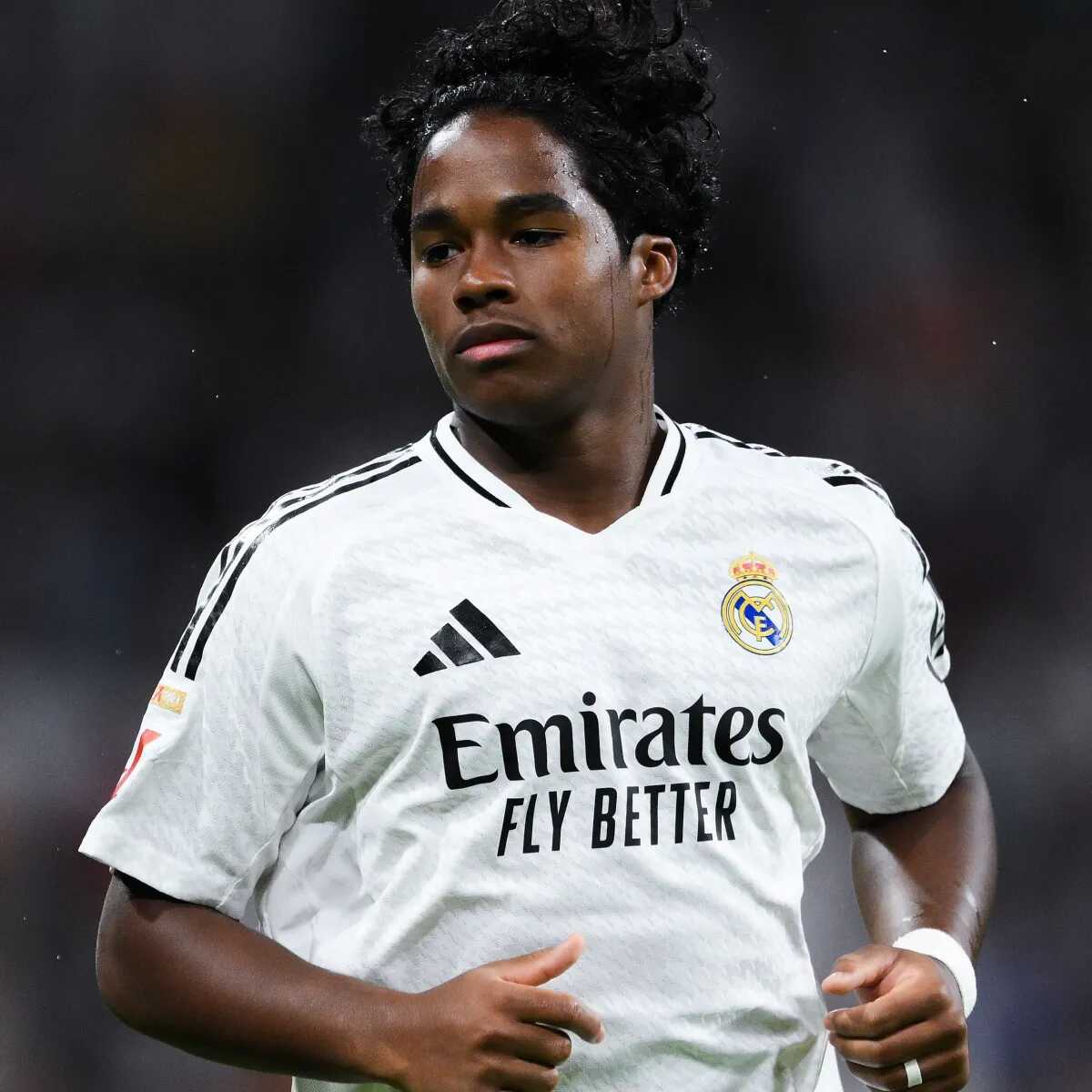 Real Madrid considera novo empréstimo de Endrick para abrir espaço no setor ofensivo