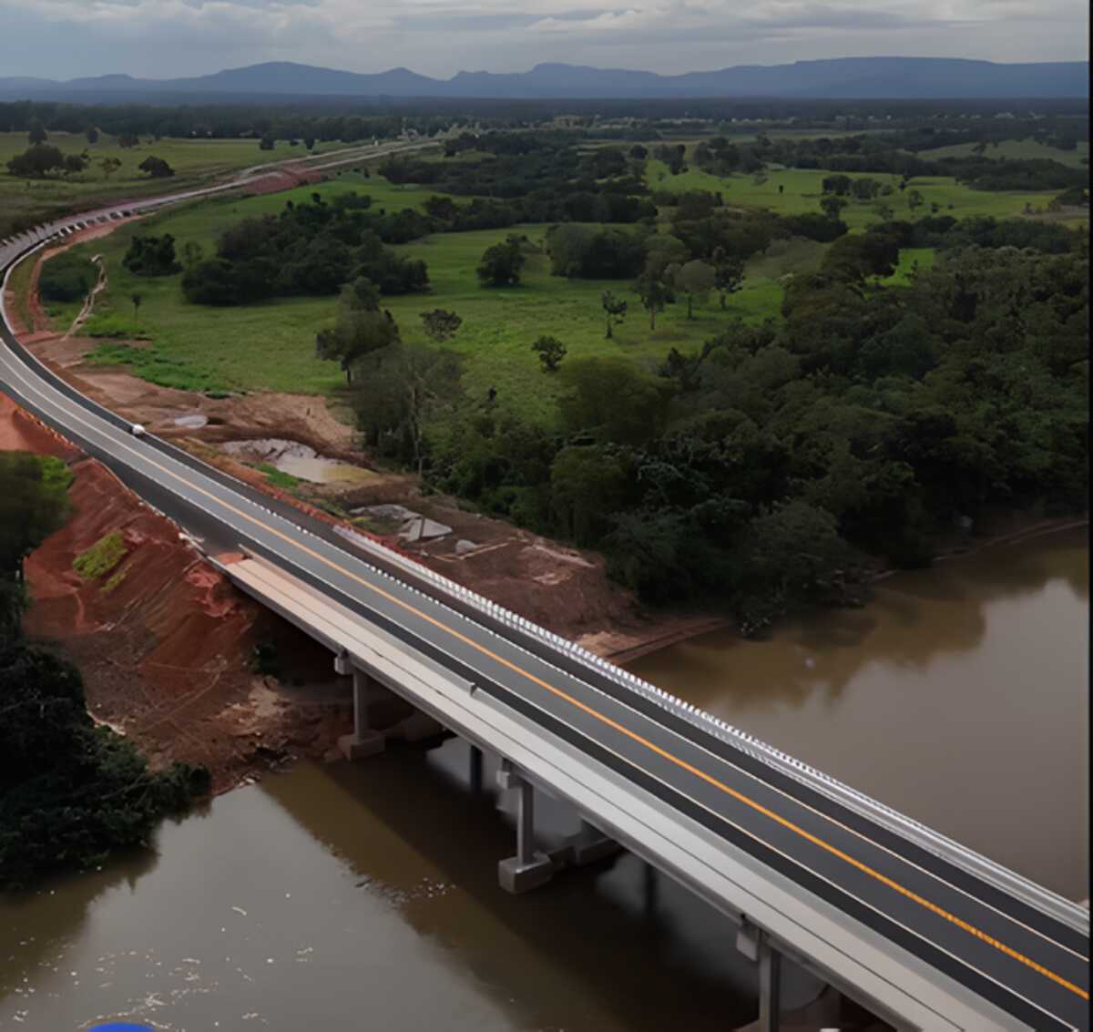 Ponte sobre o Rio Aquidauana fica pronta e libera trânsito de veículos