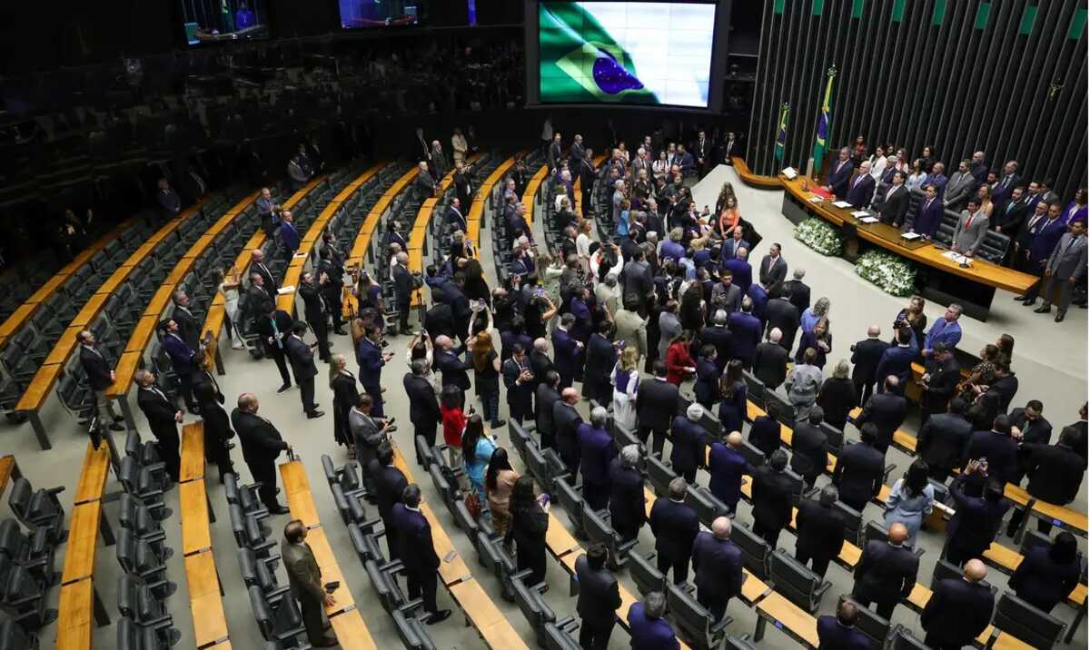 Um terço dos partidos explicou controle de emendas parlamentares