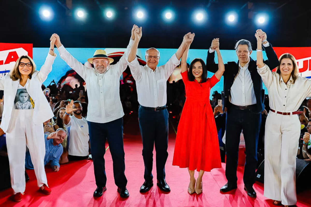 PT oficializa Lula como candidato à reeleição para a Presidência 