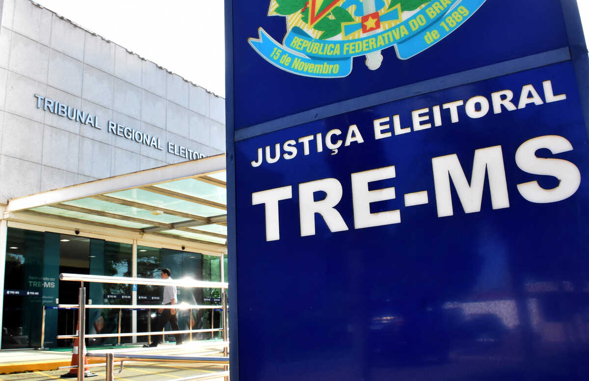 Eleição em Mato Grosso do Sul termina às 16h sem prorrogação e registra substituição de urnas