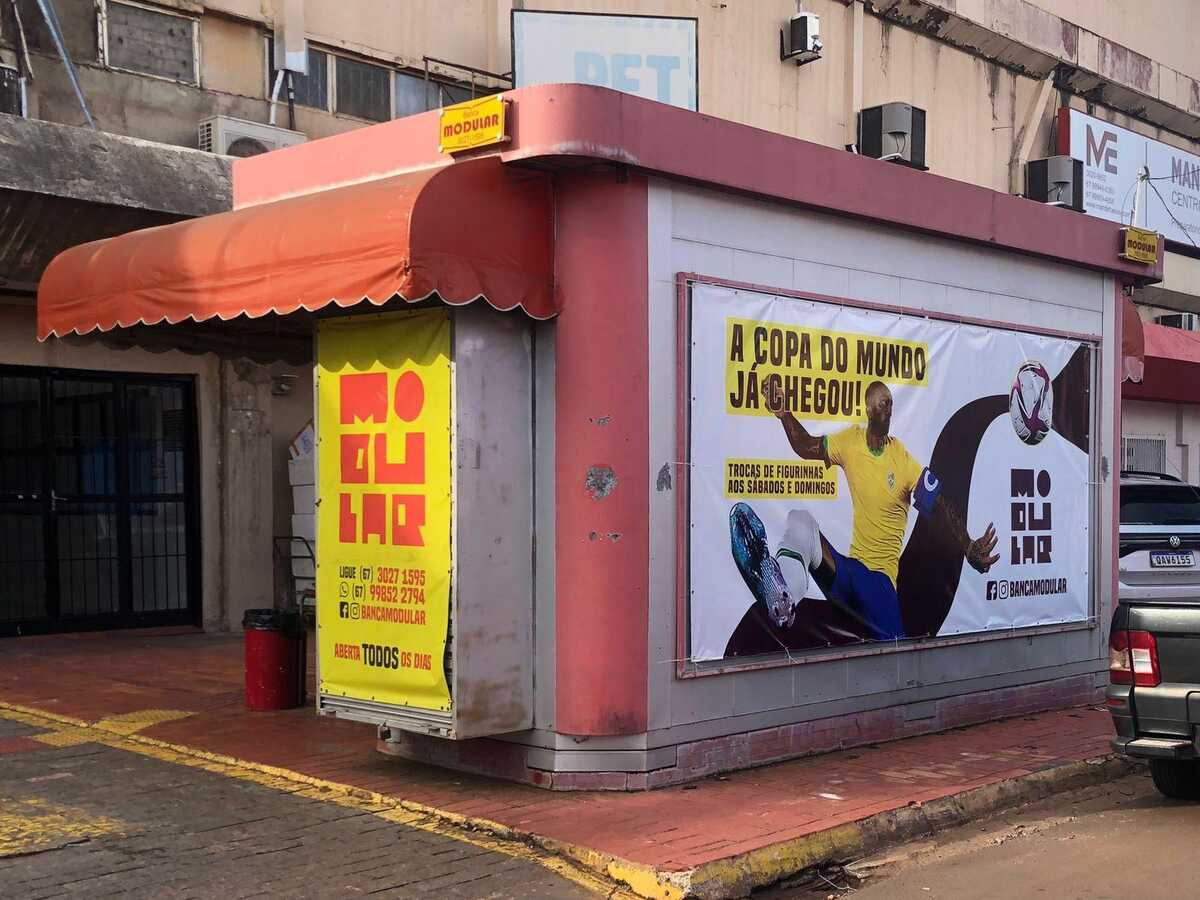 Álbum de figurinhas da Copa do Mundo já está disponível nas bancas de Campo Grande - Correio do Estado Álbum de figurinhas da Copa do Mundo já está disponível nas bancas de Campo Grande - Correio do Estado